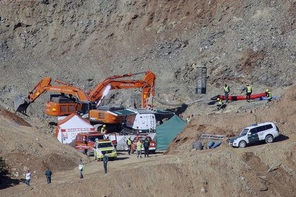 Упавший в колодец ребенок найден мертвым после 13 дней поисков