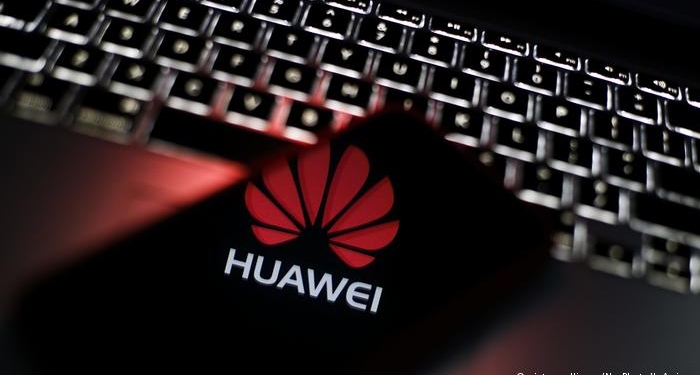 Польша может запретить использование продукции Huawei