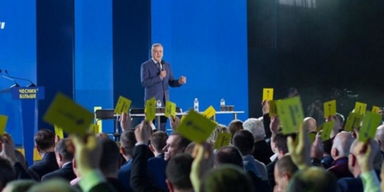 “Гражданская позиция” выдвинула Анатолия Гриценко кандидатом в президенты