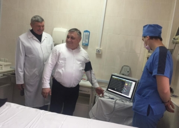 Нардеп Вадим Пидберезняк передал областной больнице новое оборудование