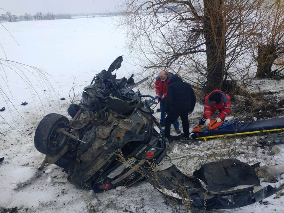 На трассе Н-11 «Николаев-Днепр» в Казанковском районе - жуткая авария: 8 погибших, в том числе 3 детей 12