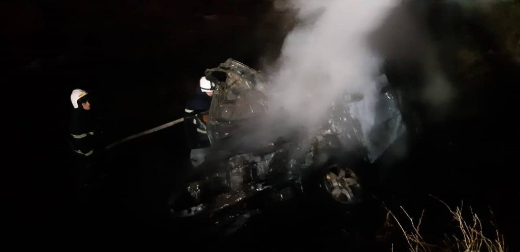 В Витовском районе сгорел автомобиль Kia Sorento 3