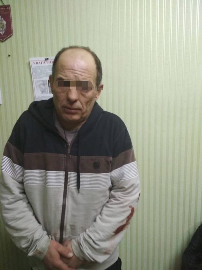 В Харькове мужчина изнасиловал девушку-провизора прямо в аптеке. Оказалось, что он был осужден за подобные преступления уже 4 раза 1