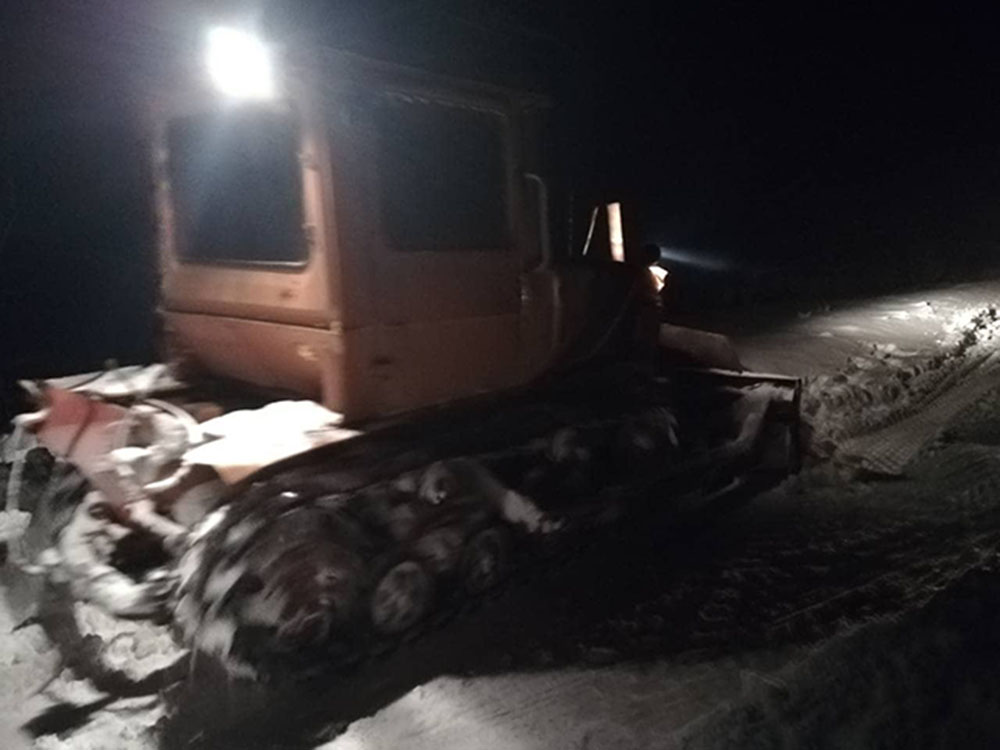 Спасатели Николаевщины оказали помощь 11 гражданам и вытащили из снега три автомобиля. Ситуация под контролем 3
