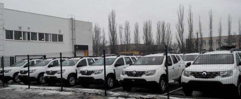 В Николаевской области купили 14 автомобилей Renault Duster для сельских амбулаторий 3