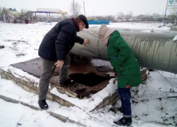 В Южноукраинске в коллекторе теплотрассы нашли двух человек