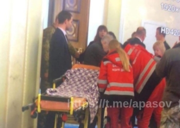 Нардепа Шухевича из Рады забрали медики