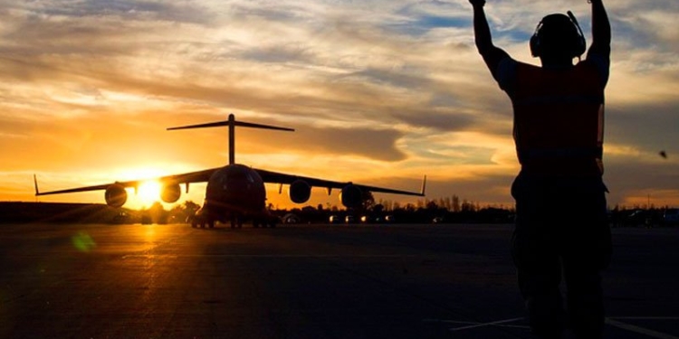 Минобороны РФ собирается сбивать гражданские самолеты в небе на законных основаниях