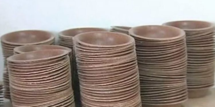 Дешево и экологично. Посуду из пшеничных отрубей делает польский фермер