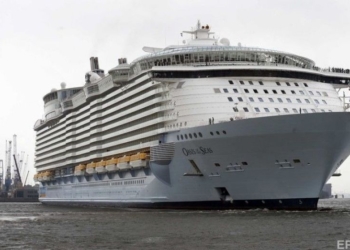 Более 200 человек заразились кишечной инфекцией на круизном лайнере в Карибском море