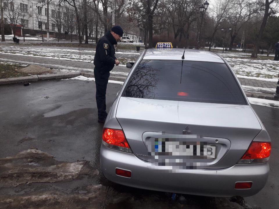 В Николаеве Укртрансбезопасность проверяла таксистов – нашла 16 нарушений 17