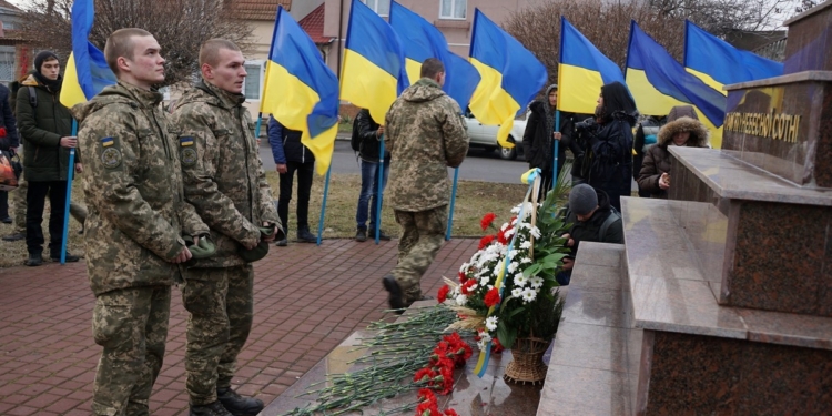 Николаевцы отметили годовщину легендарного сражения под Крутами