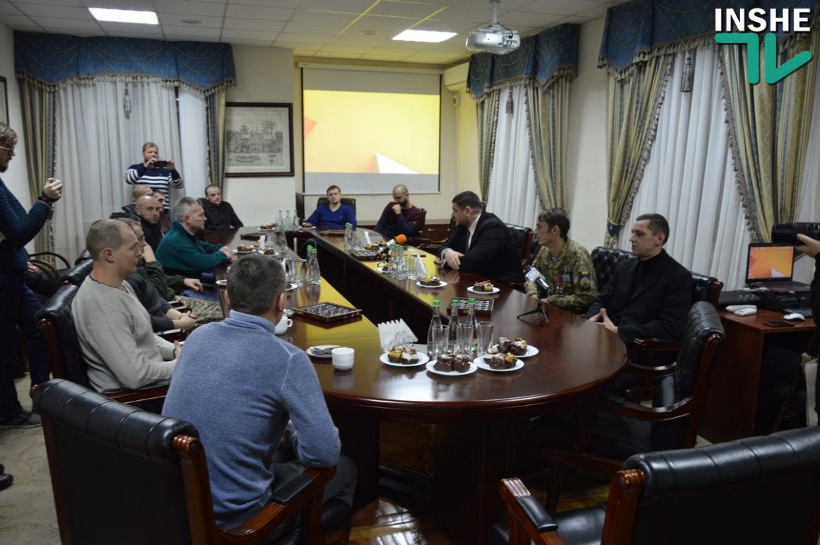 В Николаеве чествовали защитников Донецкого аэропорта – глава ОГА пообещал создать «Совет киборгов» 9