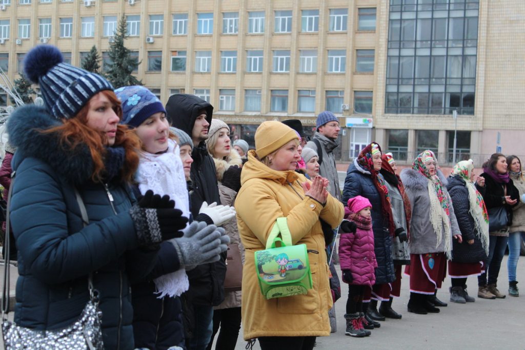 На Соборной площади провели последний в этом сезоне новогодний фестиваль 10