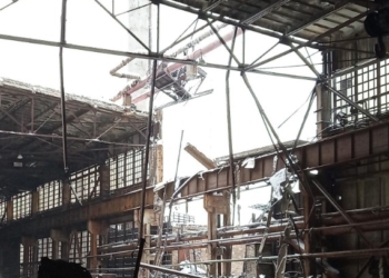 На меткомбинате в неподконтрольном Алчевске обрушилась крыша