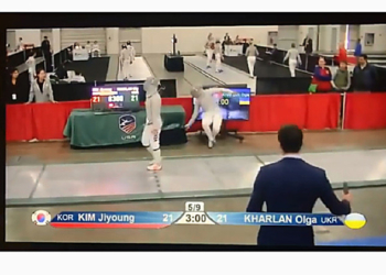 Харлан упала на монитор во время поединка на Кубке мира