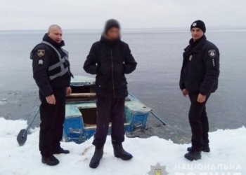 На Херсонщине подростка унесло на льдине на 2 км по течению Днепра