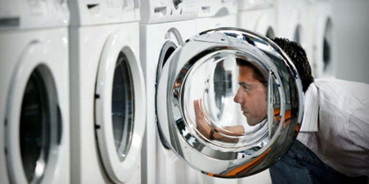 В Швейцарии вступил в силу закон «о стирке после полудня»