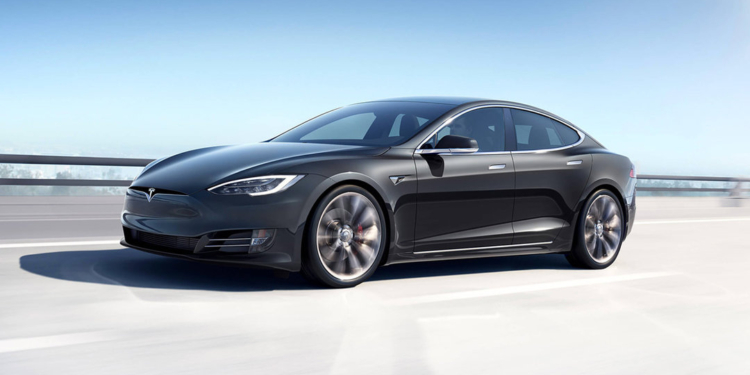 Налетай. Tesla снизила цены на все модели автомобилей