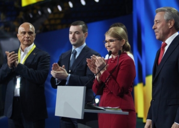 “Батькивщина” выдвинула Тимошенко в президенты. Филарет благословил