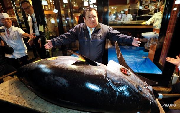 На аукционе в Токио продали тунца за рекордные $3,1 млн 1