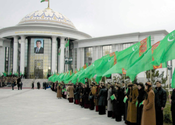 Туркменским студентам под расписку запретили веселиться