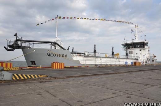 Ремонт землесоса “Меотида” для Дельта-лоцман выполнит мариупольский СРЗ за 17,5 млн.грн