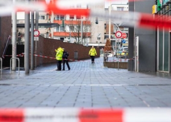 В Германии водитель совершил серию наездов на пешеходов: есть пострадавшие