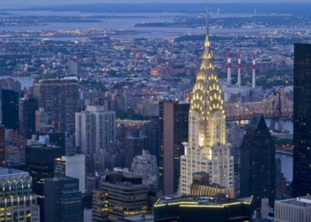 Нью-йоркский небоскреб Chrysler Building планируют выставить на продажу
