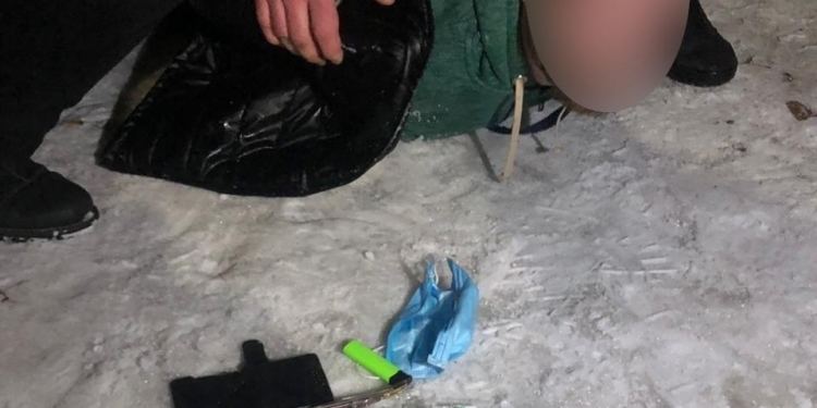 Под Киевом грабитель угрожал жертве шприцем со смертельной инъекцией