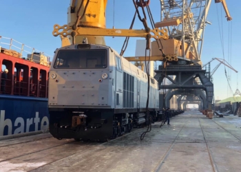 В Украину из США доставили пять локомотивов General Electric