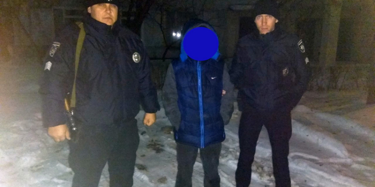 В Южноукраинске полиция охраны задержала вора на месте преступления
