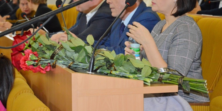 Депутат Николаевского облсовета предлагает присвоить Николаевскому русскому драмтеатру имя Николая Кравченко