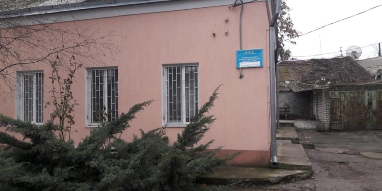 В Николаеве на взятке в 350 долларов пойман начальник районного отдела ГРАГС