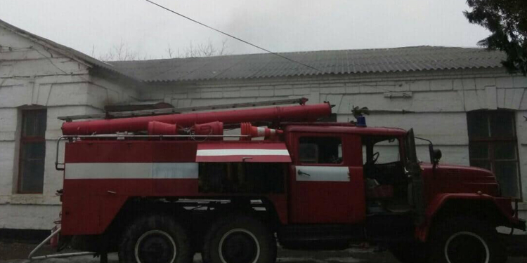 В Баштанке горел ремонтируемый объект