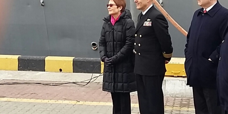 Американским эсминцем Donald Cook командует праправнук украинского эмигранта