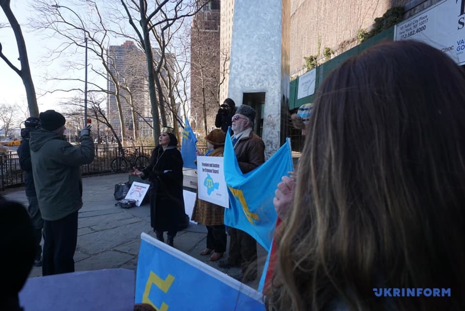 Путин, вон из Крыма: перед штаб-квартирой ООН провели митинг 1
