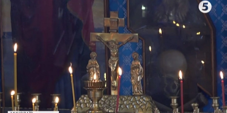 В Кафедральном соборе Николаева почтили память воинов, погибших в боях под Дебальцево