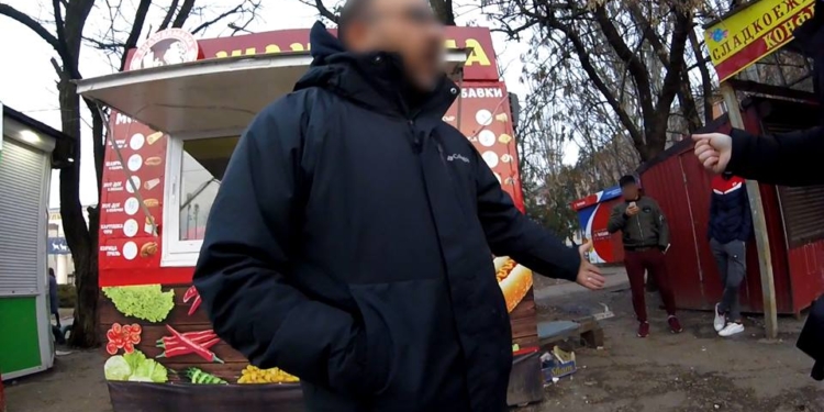 В Николаеве гражданин Иорданского Хашимитского Королевства незаконно трудоустроил гражданина Туркменистана – обоих привлекли к админответственности