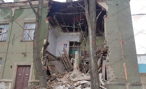 В Запорожской области обрушилось здание бывшего завода