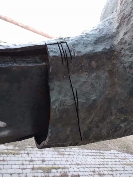 Памятник истории Херсонской области режут на металл - СМИ 3