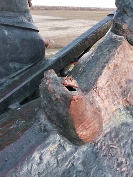Памятник истории Херсонской области режут на металл - СМИ 1