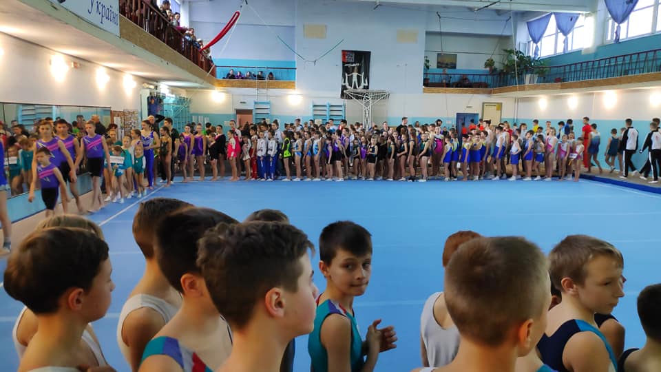 В Николаеве проходит Всеукраинский турнир по спортивной акробатике 7
