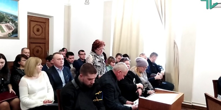 Жильцы дома по ул.Заводской, 35 требуют срочно остановить строительство галереи Николаевского КХП, иначе пойдут в суд