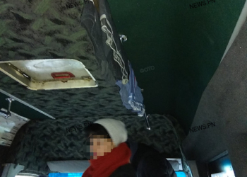В николаевской маршрутке на поручных развесили нижнее белье – водитель уверяет, что его оставили нетрезвые «шутники»