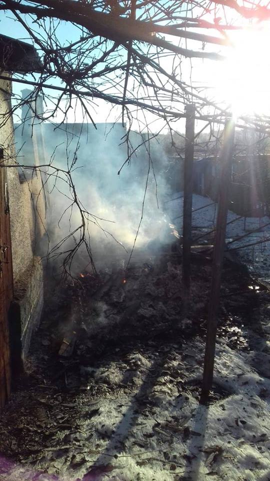 Ситуация на Донбассе: один украинский боец погиб, еще двое ранены, также боевики обстреляли жилые районы Золотого и Новоалександровки 9