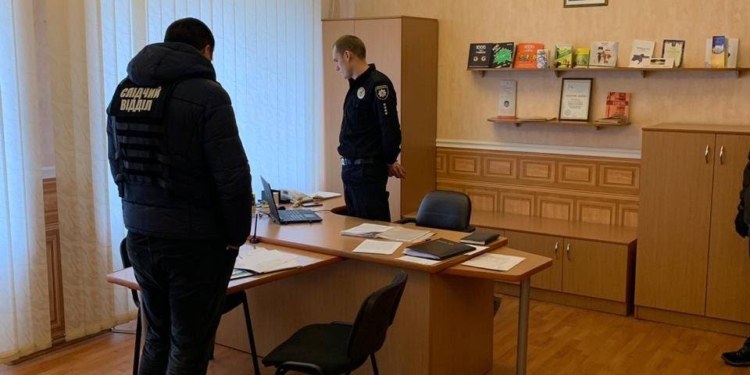 В Николаеве на взятке задержали замначальника управления патрульной полиции