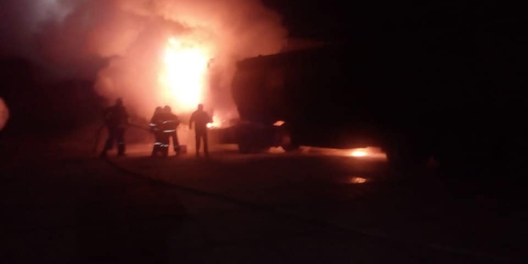 Ночью в Очакове горел бензовоз