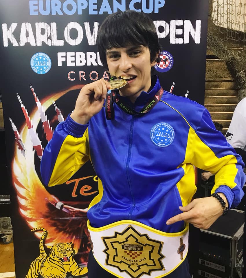 Николаевцы взяли четыре золотых награды на Кубке Европы по кикбоксингу 3