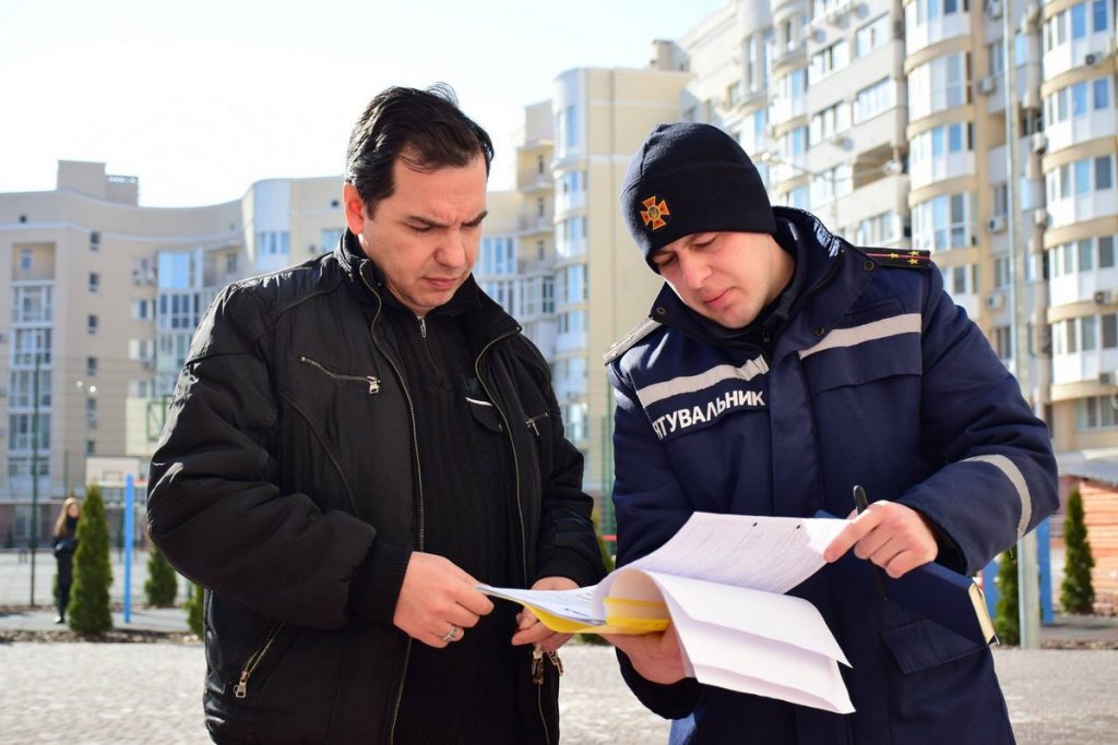 В Николаеве пожарные начали внеплановые проверки домов повышенной этажности 1